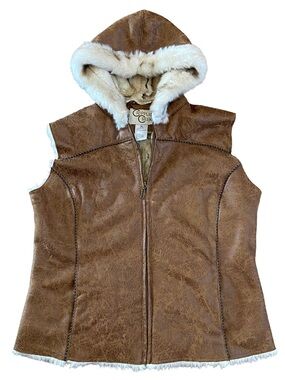 Cripple Creek Faux Fur Lined Full Zip Hooded Vest